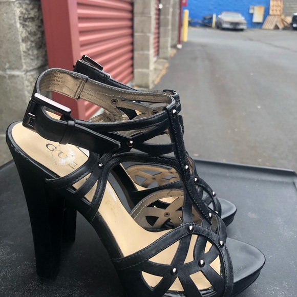 Guess Women’s Black Leather Platform Heels shoes - Size 6M - Picture 4 of 14